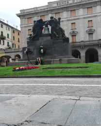 Savona Piazza Mameli, monumento ai Caduti (Ph: Provincia di Savona)