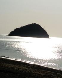 L'isola di Bergeggi una mattina... (Ph: Berta Marta)