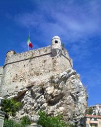 Castello, Pietra Ligure (Ph: Eleonora Cortesogno)