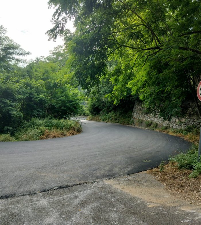 Rigenerazione stradale sulla strada SP 23 "Calice Ligure-Carbuta-Melogno"