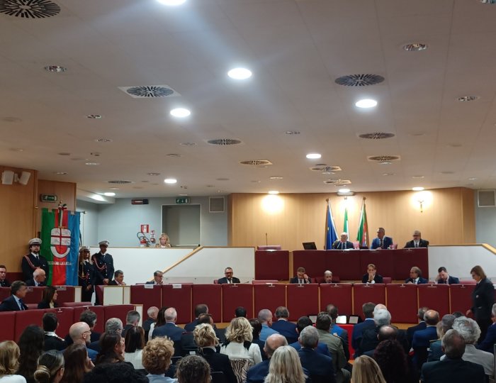 Seduta Straordinaria del Consiglio Reginale Seduta Straordinaria del Consiglio Reginale