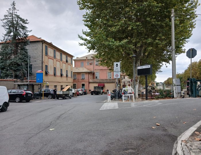 Viabilità nel centro storico di Quiliano Borgo, sopralluogo della Provincia «Al lavoro per una maggiore sicurezza»