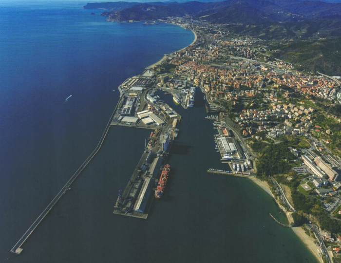 Blue Economy e portualità: la Provincia di Savona nella nuova cabina regionale di coordinamento Blue Economy e portualità: la Provincia di Savona nella nuova cabina regionale di coordinamento