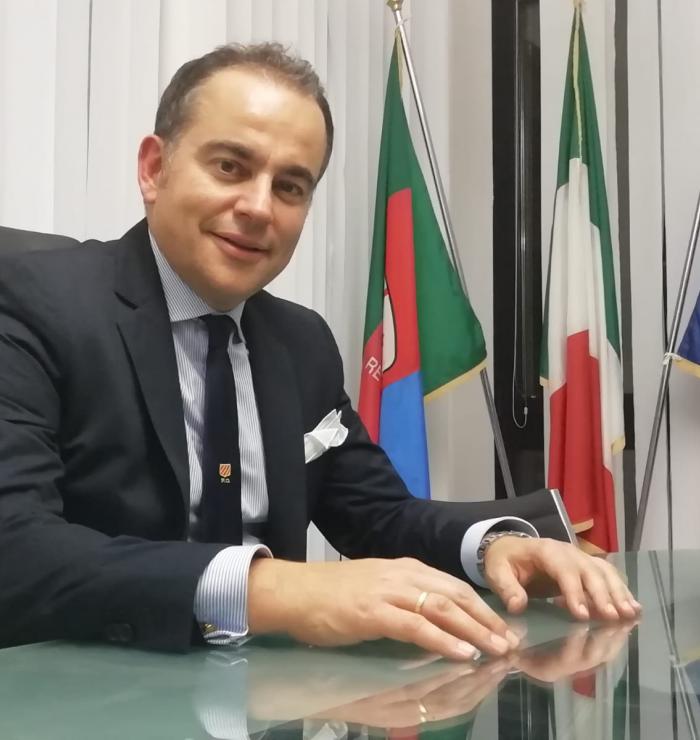 Presidente Pierangelo Olivieri Presidente Pierangelo Olivieri