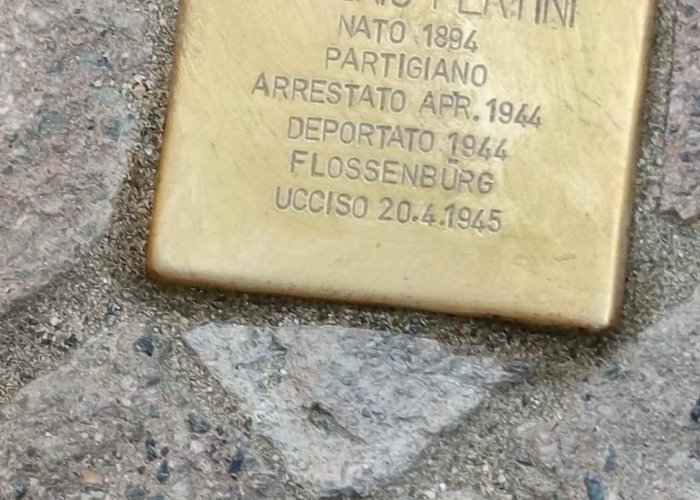 cerimonia di posa delle pietre d’inciampo presso la Casa Museo Sandro Pertini