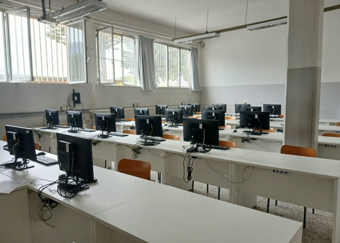 Campochiesa, la Provincia al lavoro per restituire nuovi spazi agli studenti dell'Itis Galilei Campochiesa, la Provincia al lavoro per restituire nuovi spazi agli studenti dell'Itis Galilei