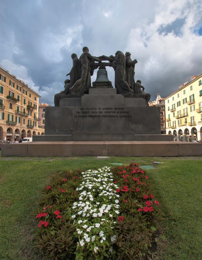 Monumento ai Caduti, Savona (Ph: Franco Galatolo)