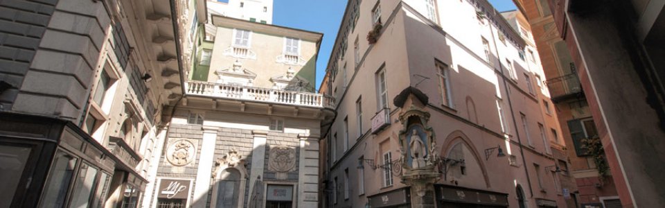 Via Pia, Savona (Ph: Franco Galatolo)