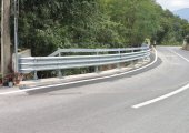 Rialto, concluso con la posa della barriera stradale l’intervento di messa in sicurezza sulla SP 17 Rialto, concluso con la posa della barriera stradale l’intervento di messa in sicurezza sulla SP 17